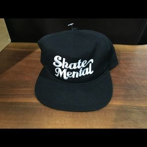 New (missing tags, unworn) Skate Mental SnapBack
